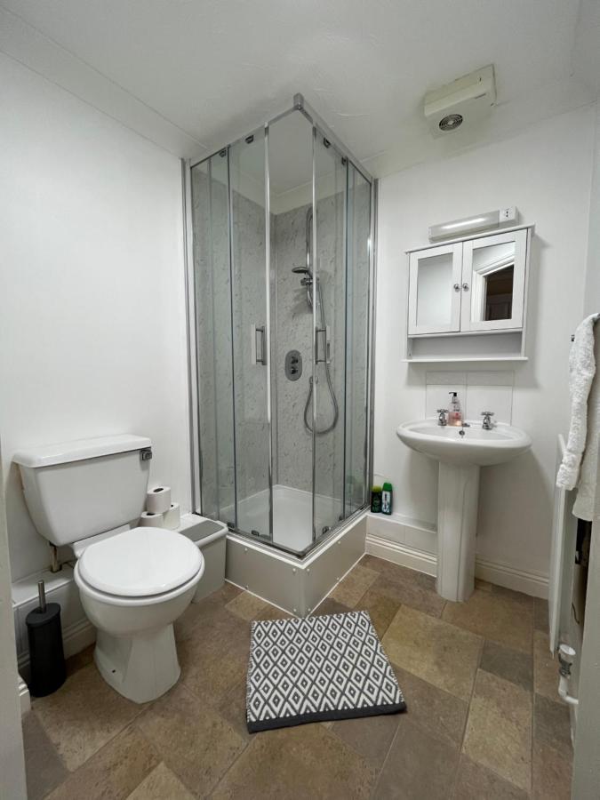 سوثامبتون Archers 2 Bedrooms, Balcony, 2 Bathrooms, Free Parking, Wifi المظهر الخارجي الصورة